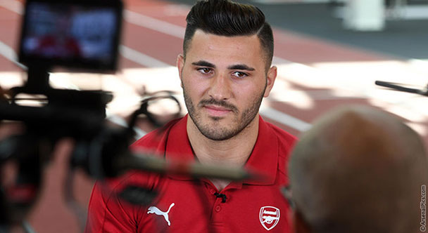 NEW SIGNING